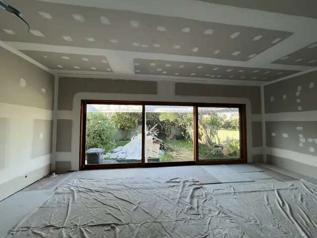 Hunter Prestige Plastering cover