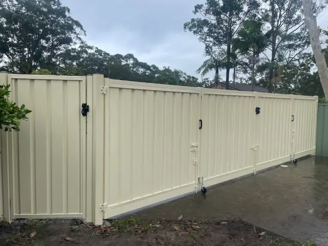 Hunts Fencing cover