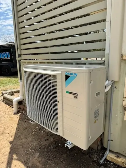 HWI Air & Electrics cover