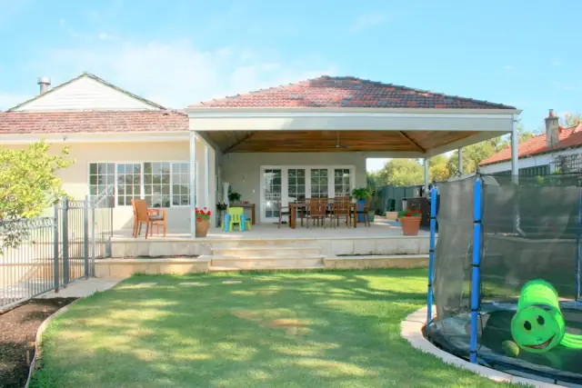 iBUILD SOLUTIONS cover