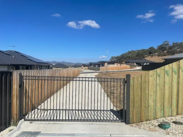 Ideal Fencing and Welding
