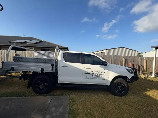 Jos Fencing & Landscaping