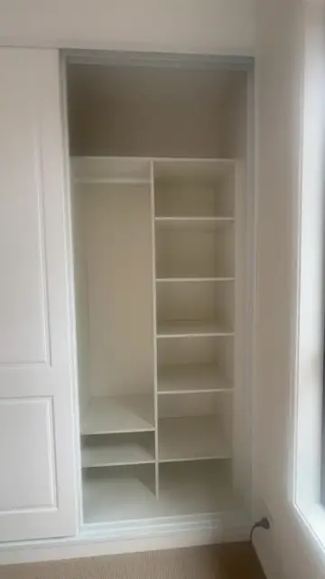L.A. Wardrobes