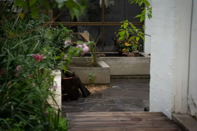 Lachlan Richardson Garden Studio