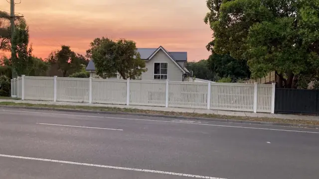 Lakeview Fencing