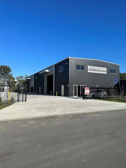 Landsborough Screens & Security cover