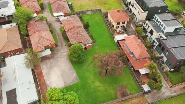 Legendary Landscaping Australia - Lawn Mowing, Gardening, Landscaping cover