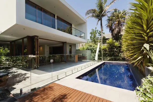 LivingScape Landscape Design & Construction