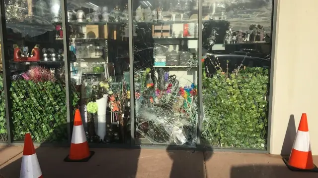 Lock Tight Glass & Shutter Service Pty Ltd