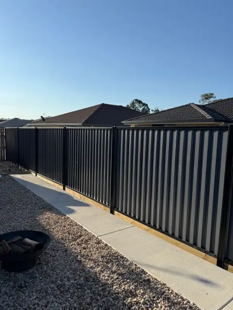 M&J Fencing & Landscaping