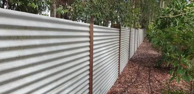 Mark Stubbs FENCING Maleny & Hinterland cover