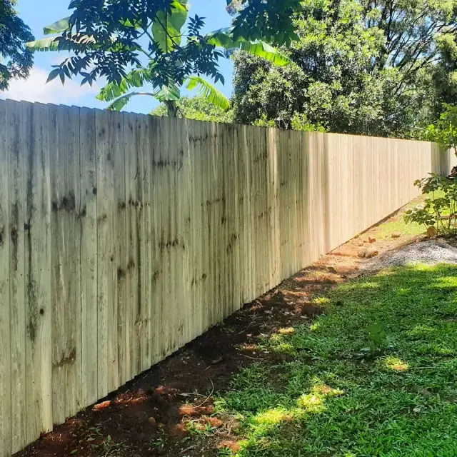Mark Stubbs FENCING Maleny & Hinterland