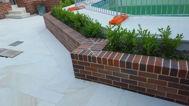 Masters Bricklaying and Stonemasonry