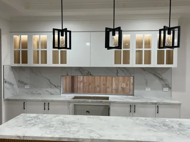 Maya cabinets