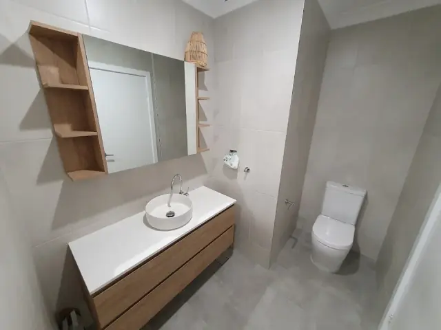 MBA Bathrooms &Tile