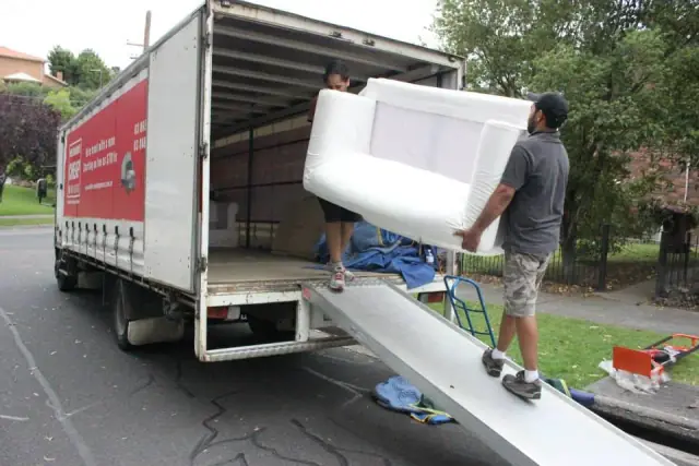 Melbourne Cheap Movers cover