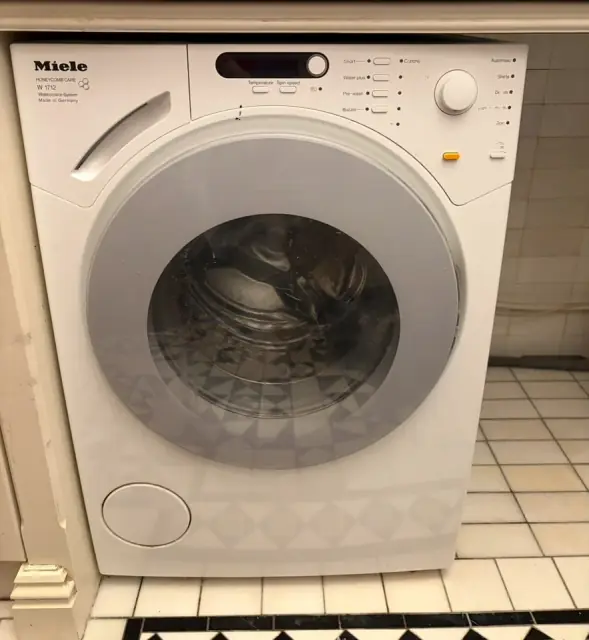 Melbourne Washing Machine Repairs cover