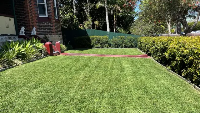 Mitchs Mowing & Gardening