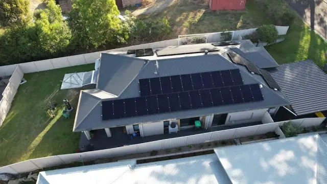 MJJs Solar cover