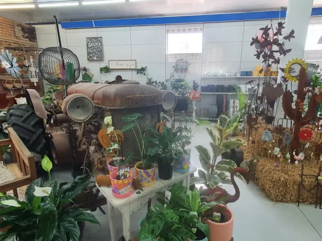 Moonta Building & Landscape Supplies cover