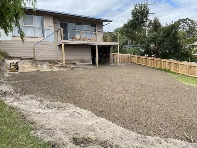 Mornington Peninsula Earthworks cover