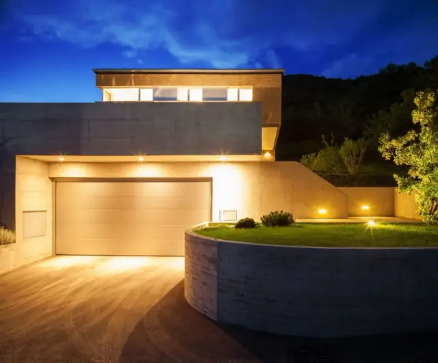 Mr Garage Doors