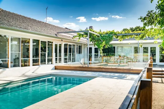 Narellan Pools Riverina cover