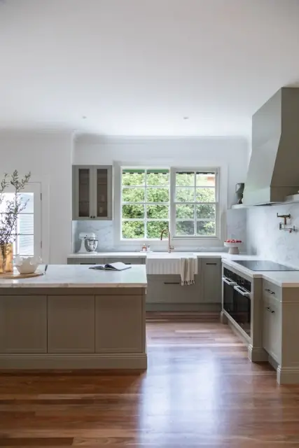Nosiva Custom Cabinetry