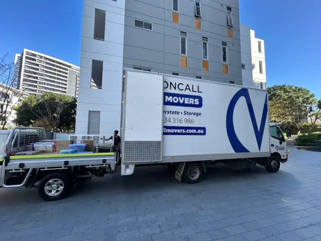 Oncall Movers cover