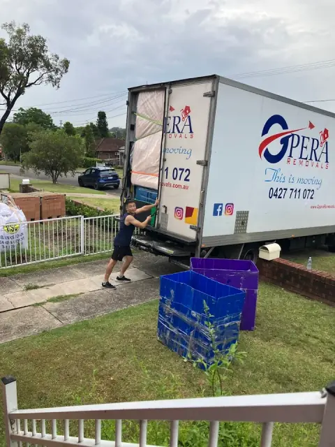Opera Removals