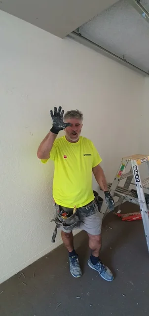 Paul's Plastering cover
