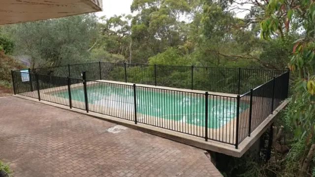 Pool Fence Doctor cover