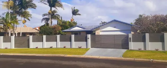 Premier Walls And Fencing