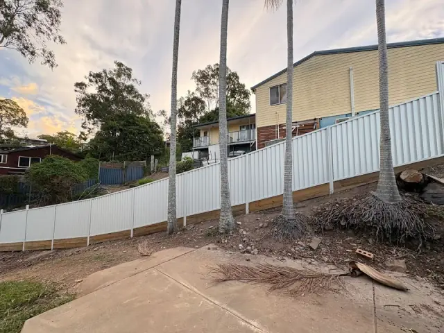 Primary Fencing & Landscaping