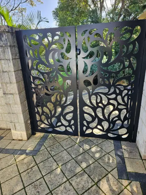 QP Fencing and Gates cover