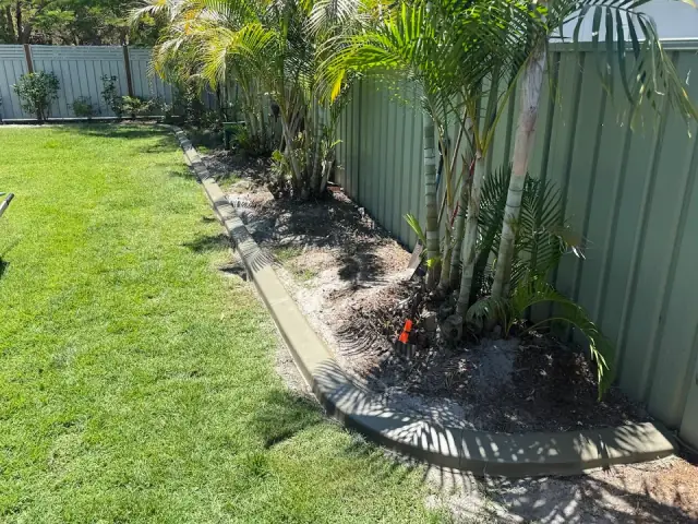 R & L Concrete Edging cover