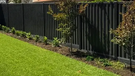 R&R Fencing cover