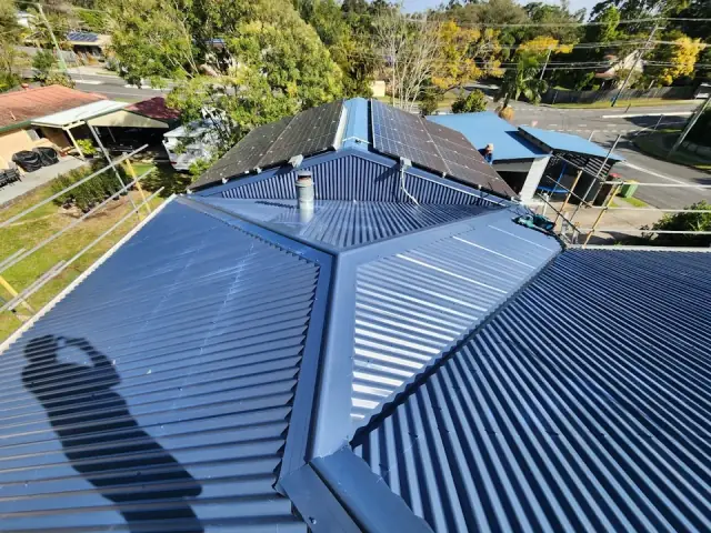 Rapid Roof Solutions cover
