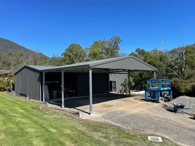 Real Sheds & Barns