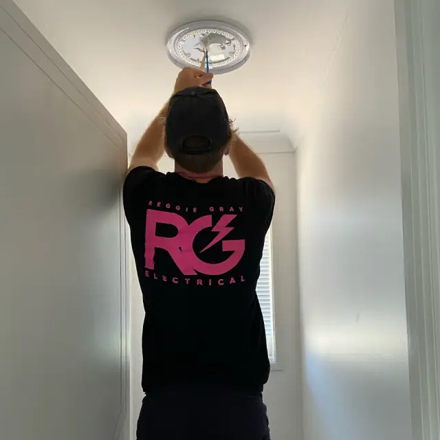 Reggie Gray Electrical Pty Ltd cover