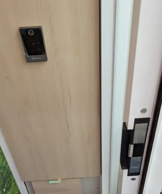 Restrain Security Locksmiths cover