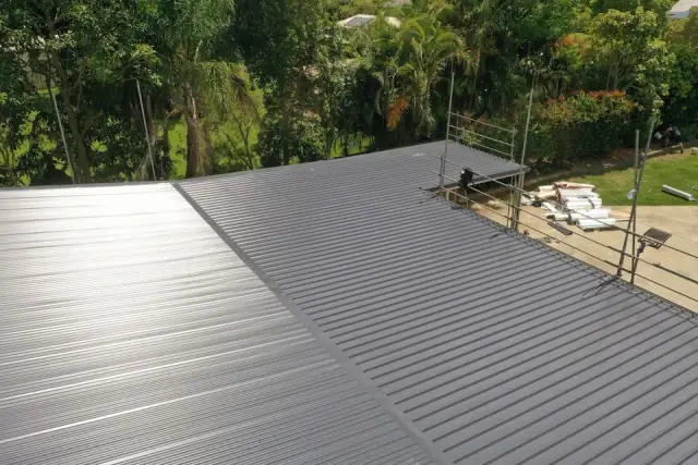 Roof Response cover
