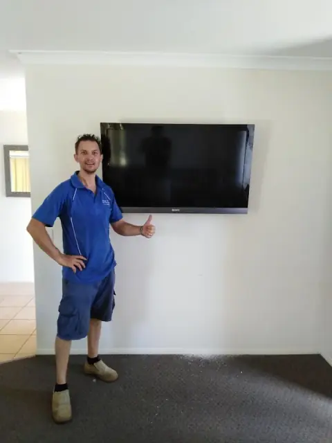 RTHS - TV WALL MOUNTING. ANTENNA, CCTV, WIFI, HOME THEATRE, DATA, CABLING