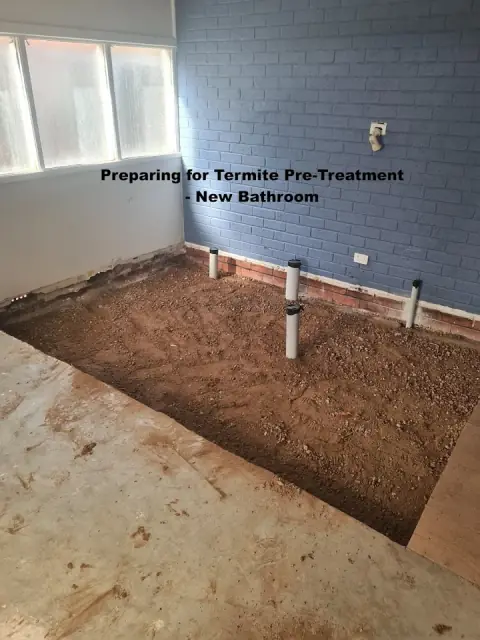 Russell's Pest Control cover