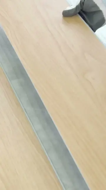 Satisflooring cover