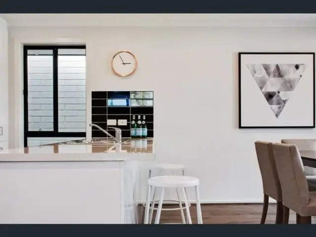 Savle Painting & Plastering | Painter in Woodford