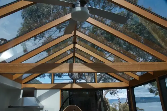 SDM Roofing cover