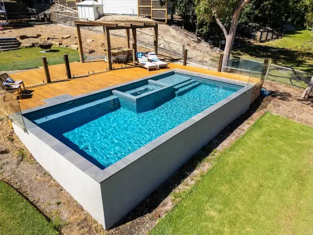 Seaspray Pools cover
