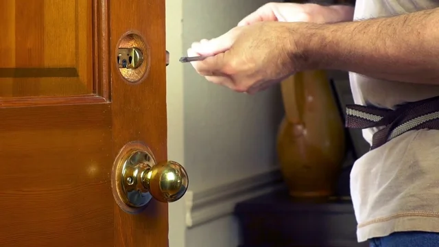 Secure.Lock Locksmiths cover