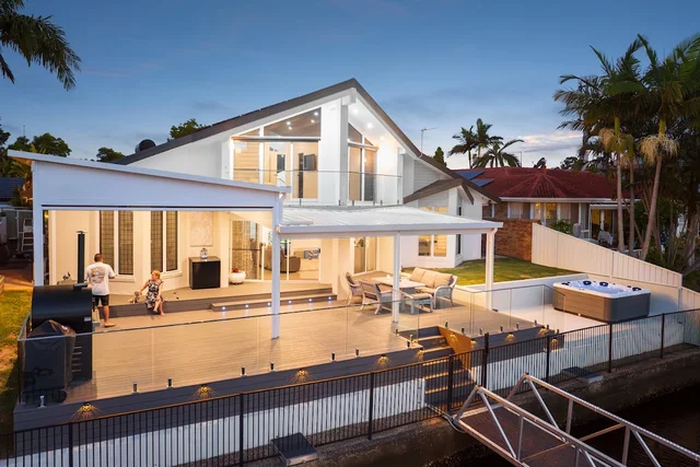 Seeka Constructions cover